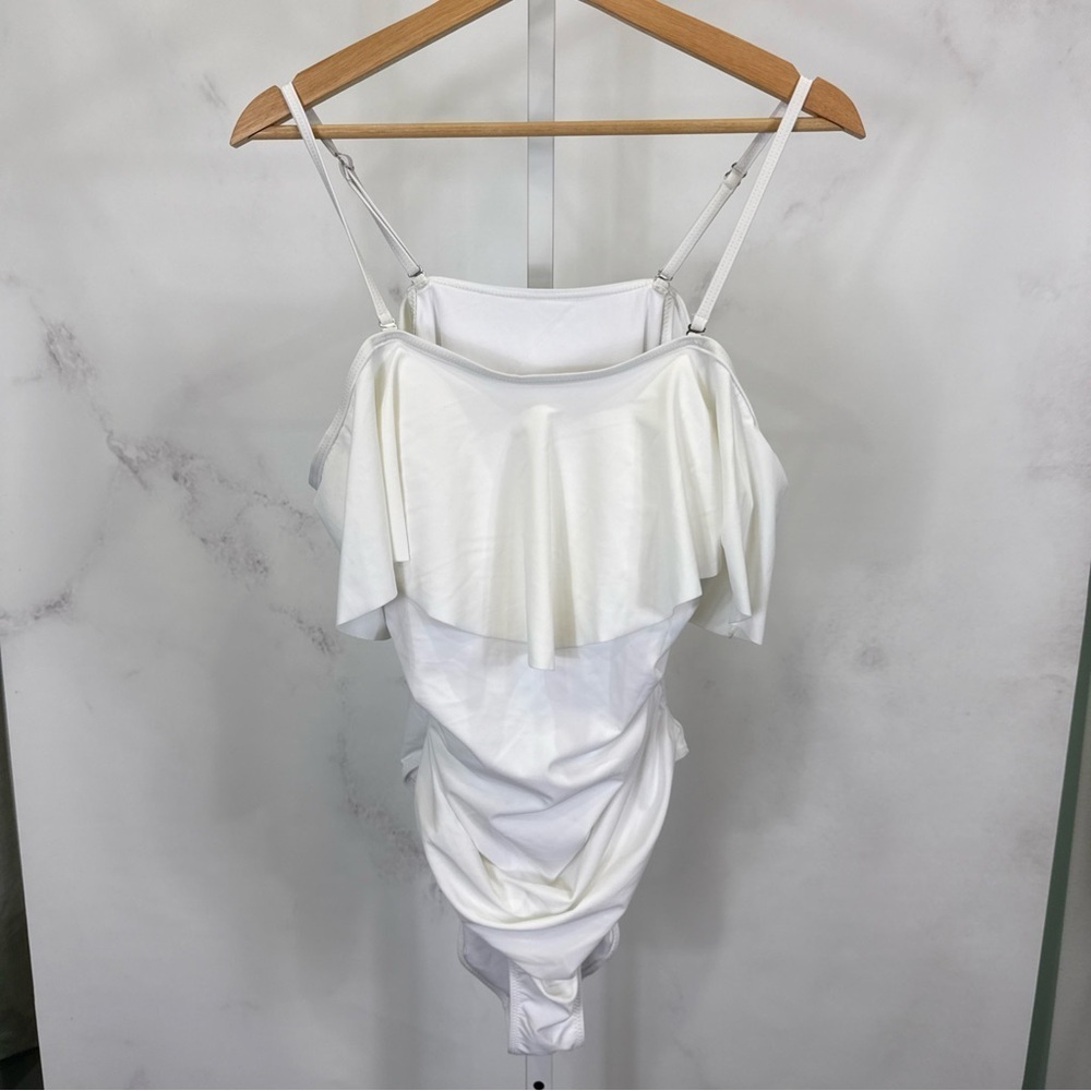 Women’s 1 Piece Ruffle Top White Swimsuit W/Adjustable Straps Padded Size XL